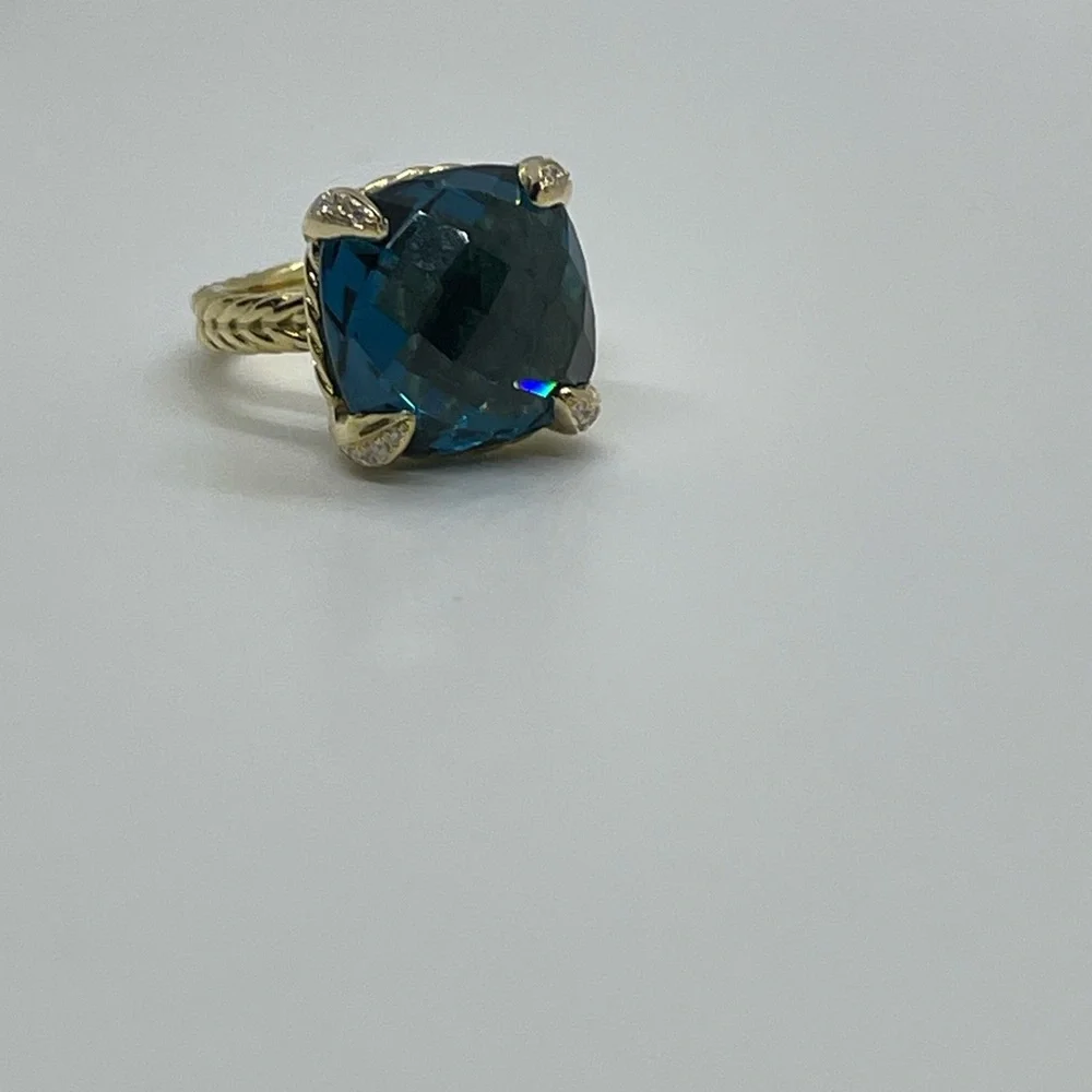 David Yurman Chatelaine Ring 18K Yellow Gold,Hampton Blue Topaz & Diamonds, 14mm - Picture 14 of 16